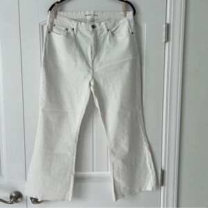 ON 34TH Flare Leg White Jeans